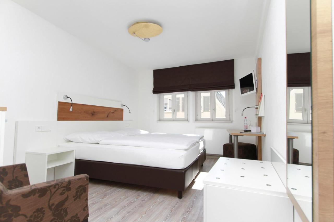 Soleiado Hotel บีทิกไฮม์-บิสซิงเงน ภายนอก รูปภาพ